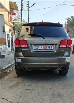 دودج جورني